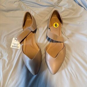 Anne Klein Ostara Almond Toe Flat (Women)